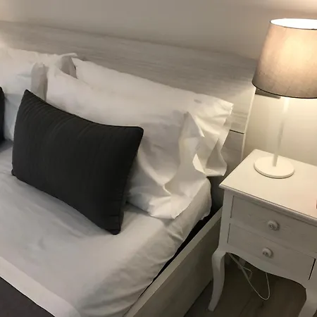 Angolo Di Roma Guest House